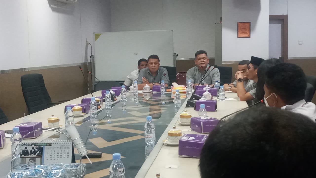 Ojol Numpuk Timbulkan Macet, Dewan Minta Pintu Masuk MP Sebelah Utara Ditutup